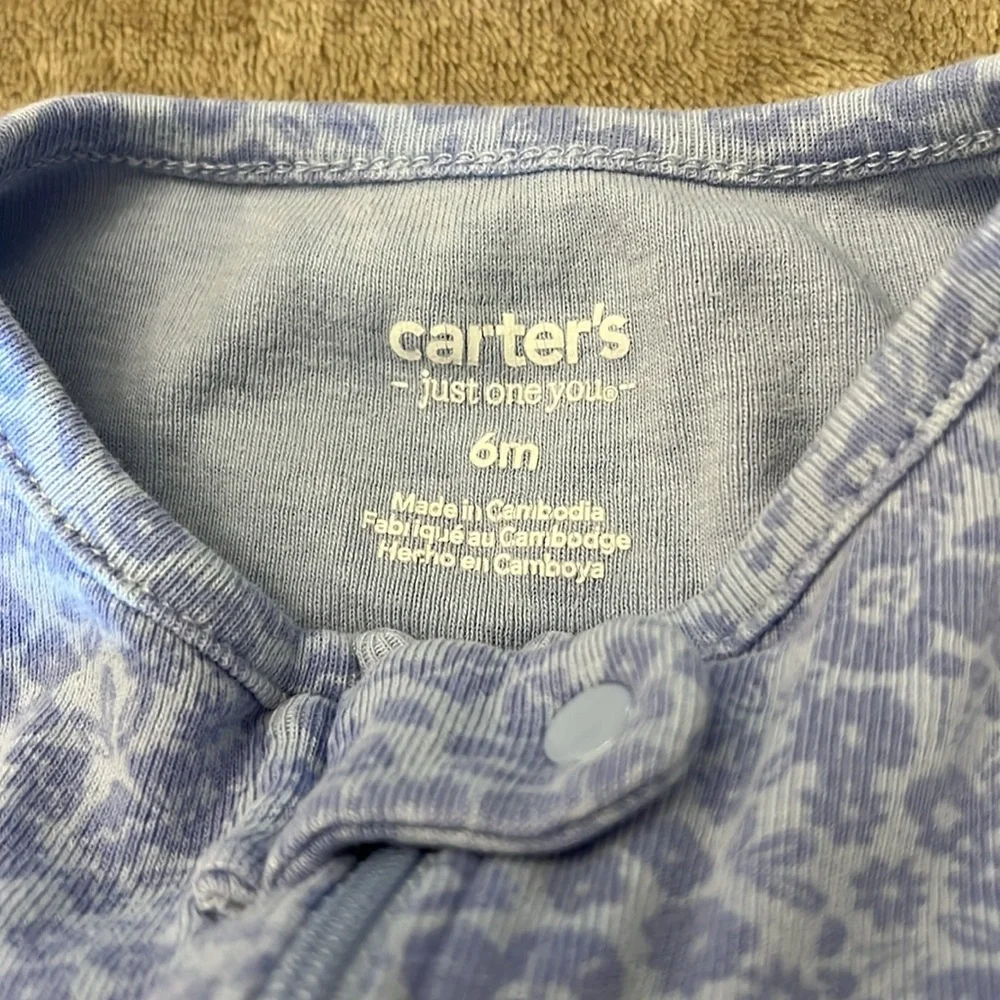 ❤️2 for 10$❤️ Carter’s Cotton Violet Floral Print Double Zip Sleeper, 6 Months